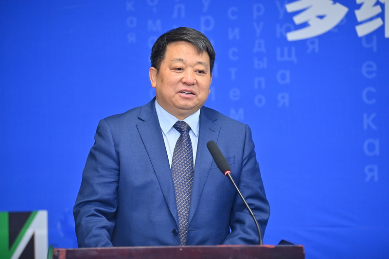 4 苗院长_调整大小.jpg